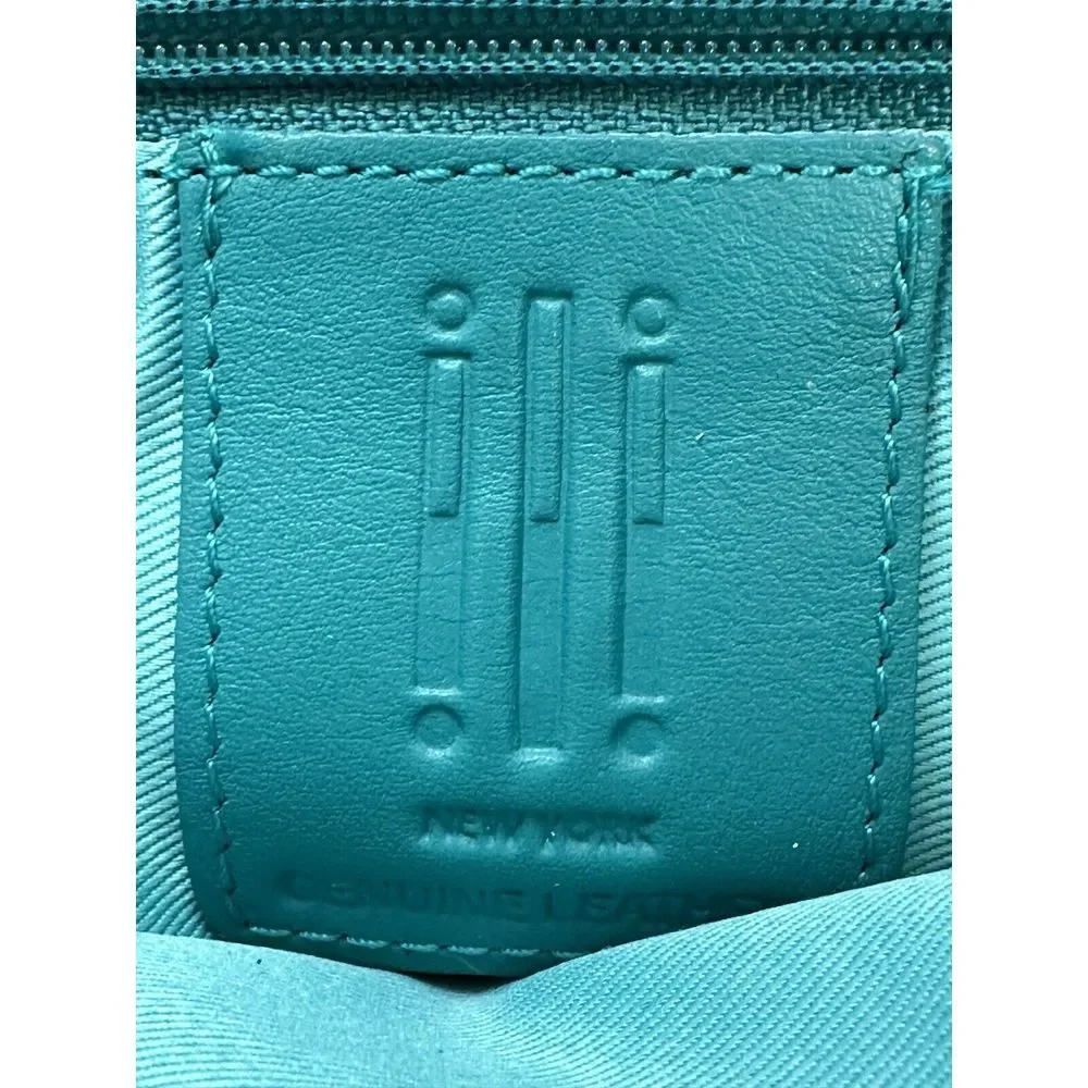 ili New York Hot Lips Cosmetic Case Turquoise‎ /Gold RFID Blocking Leather #30